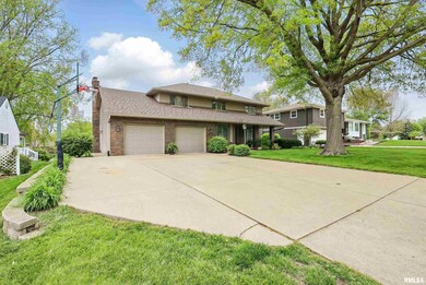 4444 Spring St, Davenport, IA 52807 - photo 5