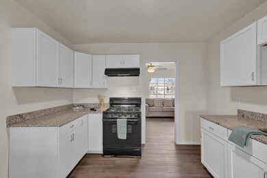 7520 Taxco Dr, El Paso, TX 79915 - photo 2