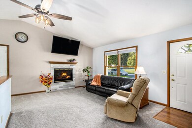 3007 Hickory Nut Ln, Kalamazoo, MI 49004 - photo 4