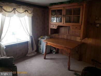 38 Lake Dr, Ashland, PA 17921 - photo 5