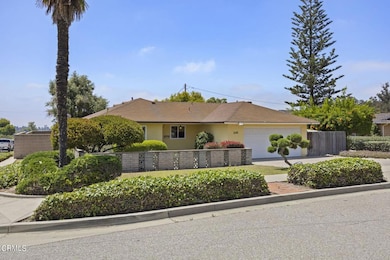 3-web-or-mls-UpmarketMedia_5648Pem168