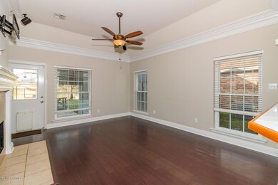 206 Pear Tree Cir-1