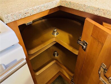 603 Valley Dr, Lansing, KS 66043 - photo 6