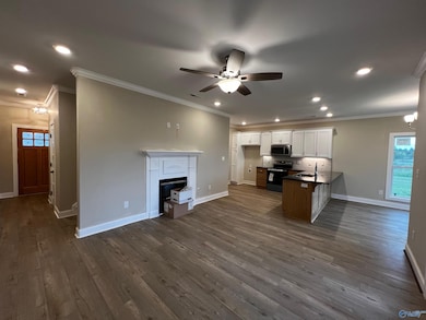 26096 Breakers Cir, Athens, AL 35613 - photo 3