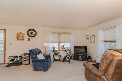 2421 Crescent Unit 3, Cedar Falls, IA 50613 - photo 4