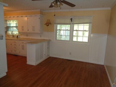 404 Fowler St, Maple Hill, KS 66507 - photo 3