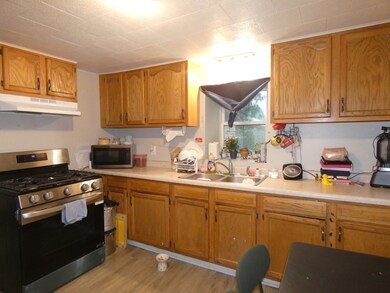 373 N Adams St, Kankakee, IL 60901 - photo 7