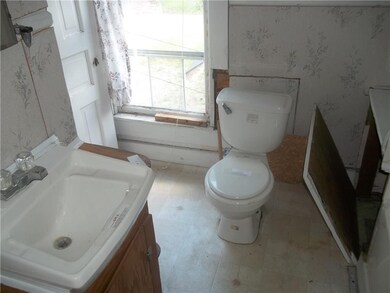 923 W 6th St, Anderson, IN 46016 - photo 7