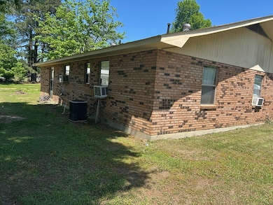 145 S Beech St, Bude, MS 39630 - photo 4