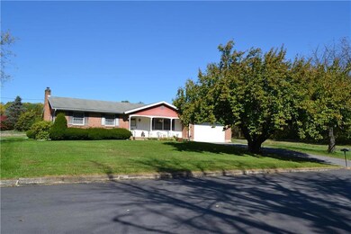 309 Birch St, Stockertown, PA 18083 - photo 2