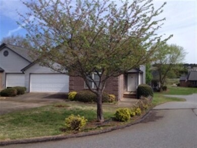 1326 Cobbs Glen Dr, Anderson, SC 29621 - photo 2