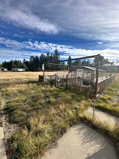 17083 Azusa Rd unit 9, Bend, OR 97707 - photo 7