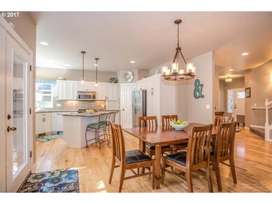 19567 Meadowbrook Dr, Bend, OR 97702 - photo 7