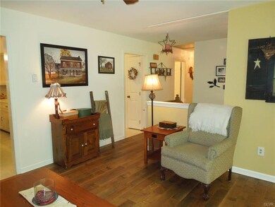 160 Chestnut Hill Rd, Emmaus, PA 18049 - photo 6