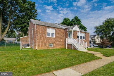 303 Gorsuch St, Folsom, PA 19033 - photo 7