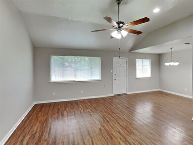 14142 Whispering Palms Dr, Houston, TX 77066 - photo 3