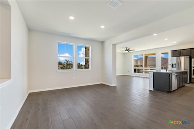 113 Surfside St unit 193, San Marcos, TX 78666 - photo 4