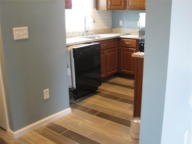 1 Vandewater St, Providence, RI 02908 - photo 4