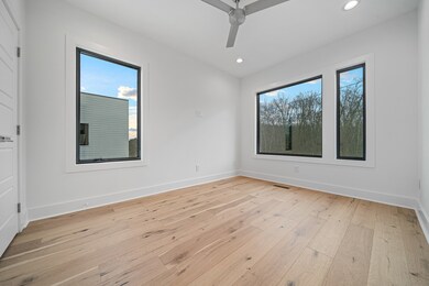 706 W 4th St, Columbia, TN 38401 - photo 5