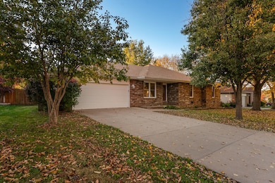 909 Erin Ct, Nixa, MO 65714 - photo 3
