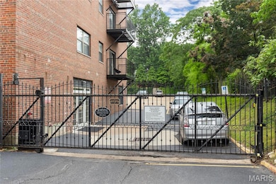 Gallery 3450, Saint Louis, MO 63104 - photo 4