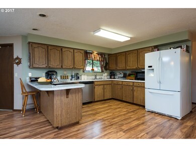 25703 S Eldorado Rd, Mulino, OR 97042 - photo 6