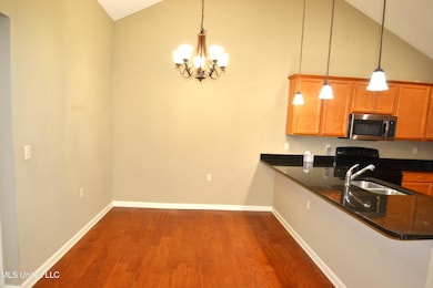 8710 Parkview Oaks Cir, Olive Branch, MS 38654 - photo 5