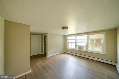335 Marshall St unit B, Kennett Square, PA 19348 - photo 7