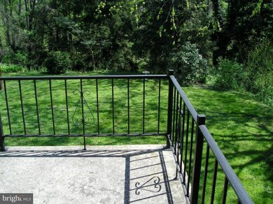 6813 Queens Ferry Rd, Baltimore, MD 21239 - photo 3