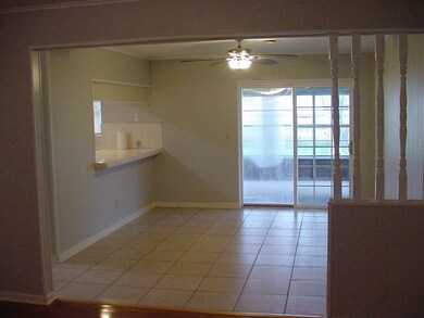 10326 Southport Dr, Houston, TX 77089 - photo 4