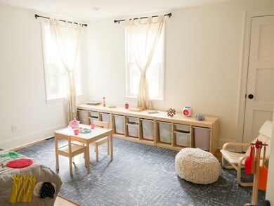 20 Quarry Ln, Milton, MA 02186 - photo 5