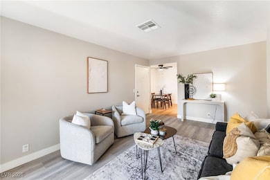 3151 Soaring Gulls Dr unit 1100, Las Vegas, NV 89128 - photo 5