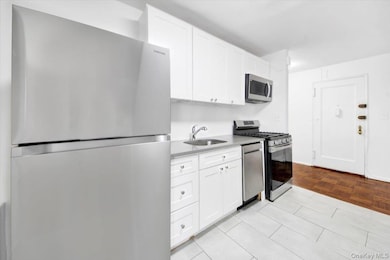 2630 Kingsbridge Terrace unit 2R, Bronx, NY 10463 - photo 6