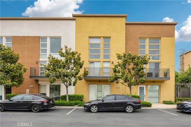 1520 W Artesia Square unit D, Gardena, CA 90248 - photo 2