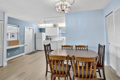 1354 N 12th Ct unit 11B, Hollywood, FL 33019 - photo 4