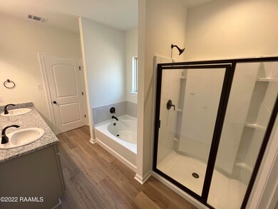 SI117 Primary Bath