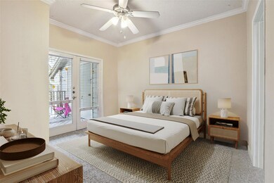 3111 Tom Green St unit 303, Austin, TX 78705 - photo 2