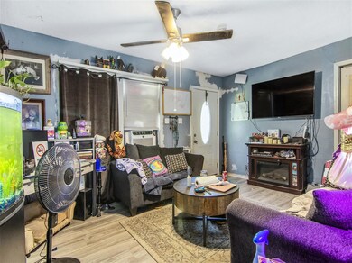 10418 Bantum St, Houston, TX 77093 - photo 7