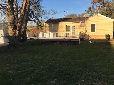 512 E 19th St S, Newton, IA 50208 - photo 5