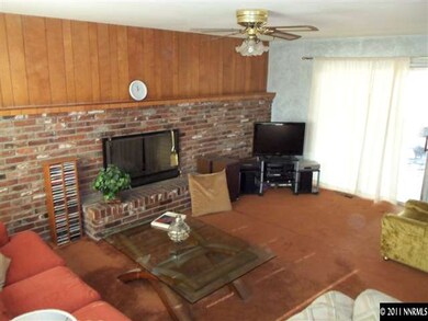 113 York Way, Sparks, NV 89431 - photo 2