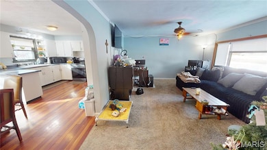 924 Durley St, Greenville, IL 62246 - photo 4