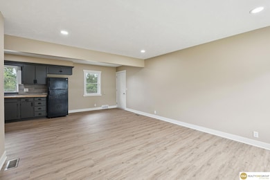 4502 Jaynes St, Omaha, NE 68104 - photo 7