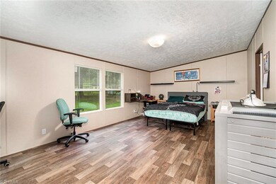 3393 Fulton Rd, Asheboro, NC 27205 - photo 6