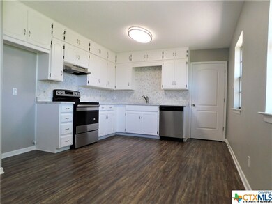 15885 Kari Ln, Troy, TX 76579 - photo 5