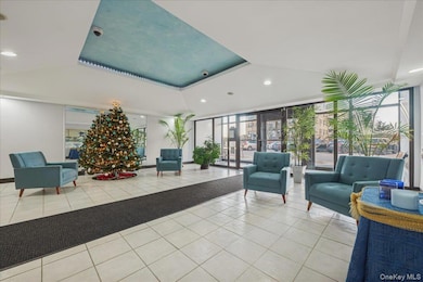 Lido Shores unit 4G, Long Beach, NY 11561 - photo 3