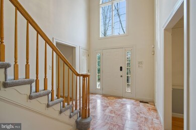 8118 Felbrigg Hall Rd, Glenn Dale, MD 20769 - photo 3