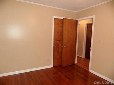 2755 Highland Dr, Lincolnton, NC 28092 - photo 6