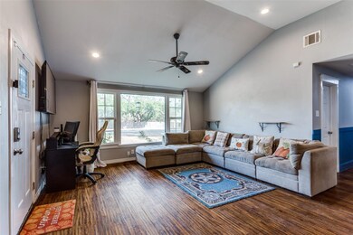 314 S Bowie Dr, Weatherford, TX 76086 - photo 7