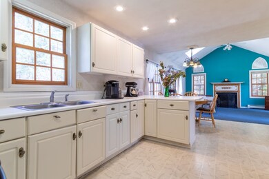 22 Huntington Place, Hampton, NH 03842 - photo 5