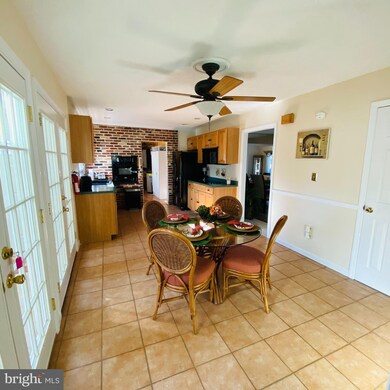 56 Pond Ln, Willingboro, NJ 08046 - photo 3